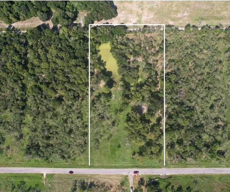 3.6 Acres of Residential Land for Sale in Corsicana, Texas