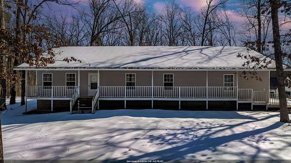 3.28 Acres of Land with Home for Sale in Little Rock, Arkansas