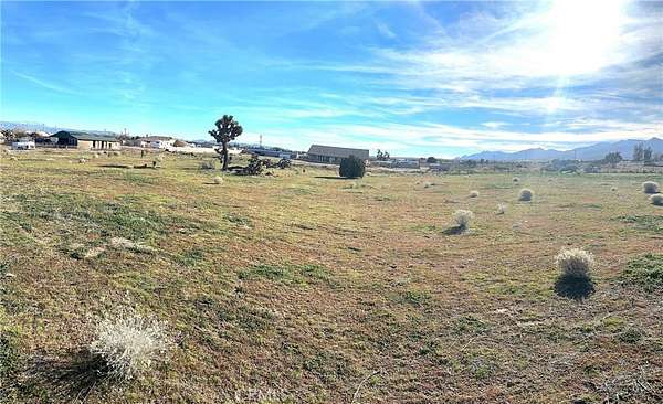 2.32 Acres of Land for Sale in Phelan, California