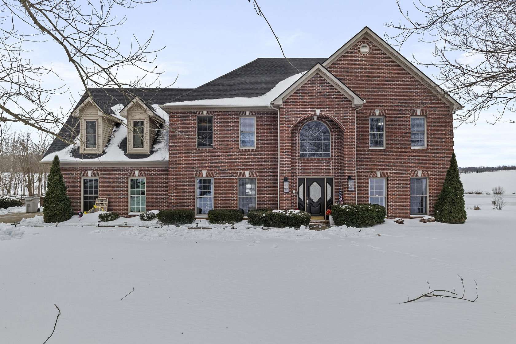 6 Acres of Land with Home for Sale in Georgetown, Kentucky