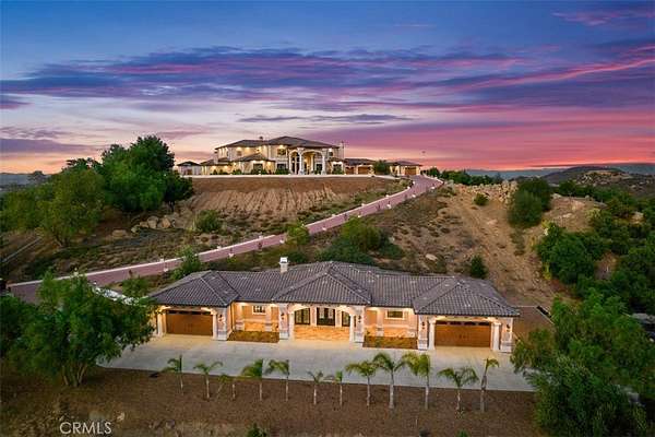 20.4 Acres of Agricultural Land with Home for Sale in Murrieta, California