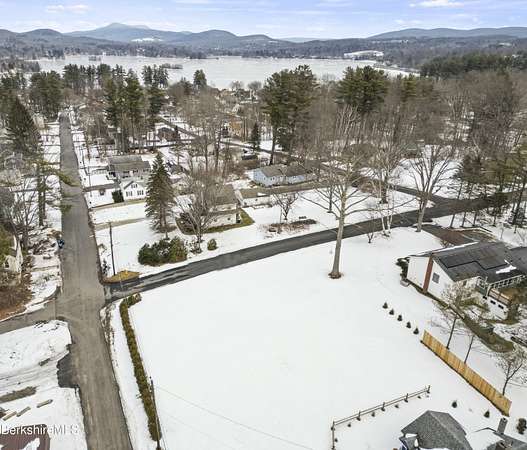 0.28 Acres of Residential Land for Sale in Pittsfield, Massachusetts