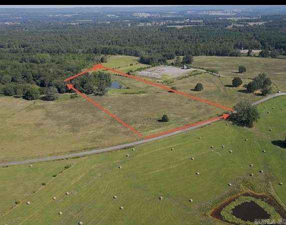 9.5 Acres of Residential Land for Sale in Damascus, Arkansas