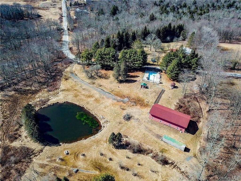 20 Acres of Agricultural Land with Home for Sale in Fallsburg, New York