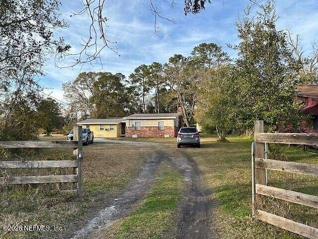 3.26 Acres of Residential Land with Home for Sale in Jacksonville, Florida