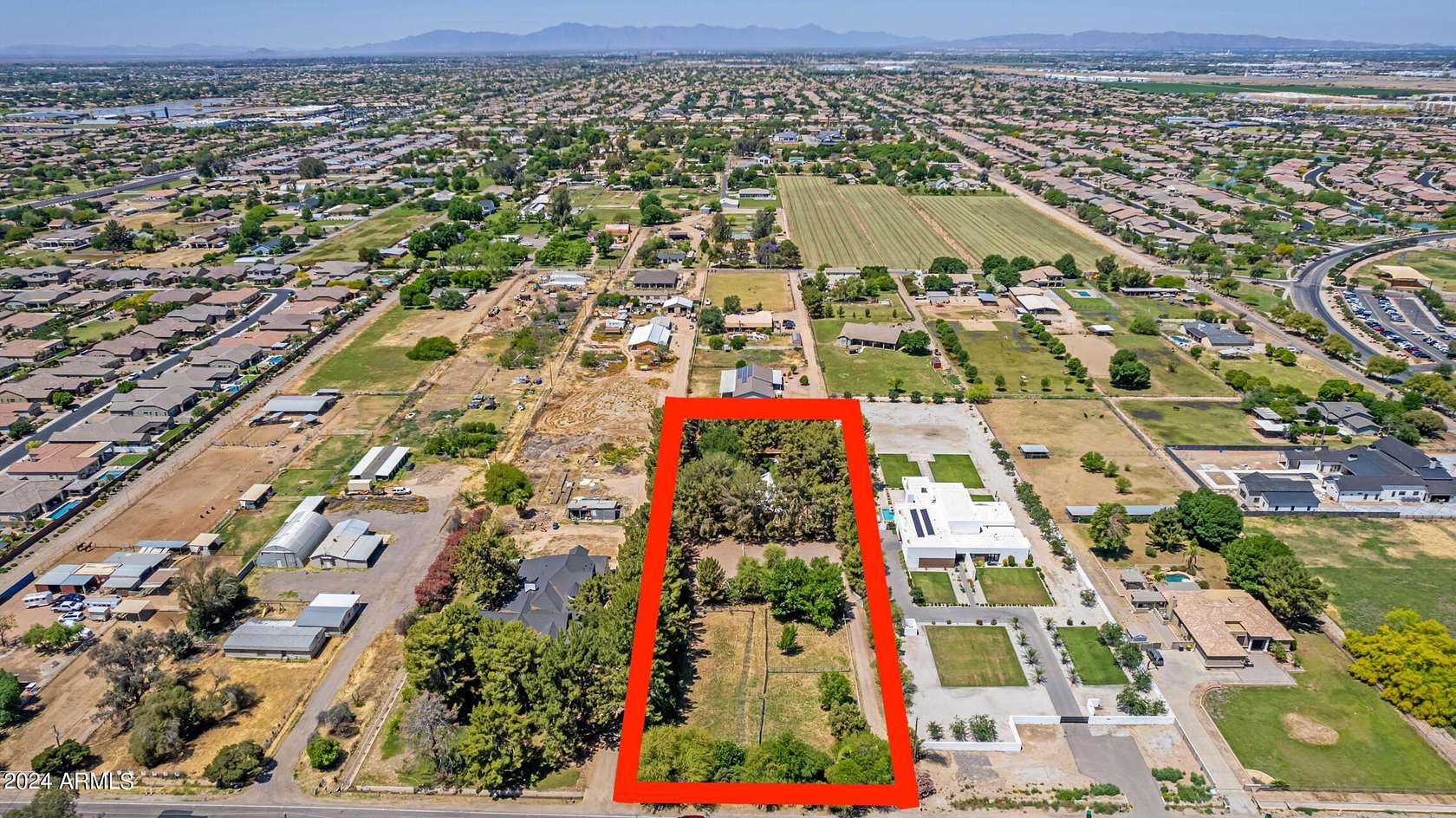 1.67 Acres of Residential Land with Home for Sale in Chandler, Arizona