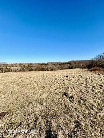 4 Acres of Land for Sale in California, Missouri
