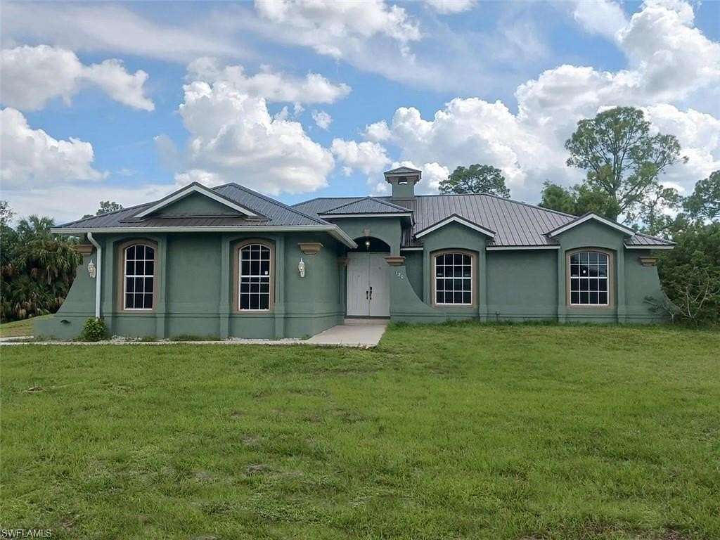 2.5 Acres of Residential Land with Home for Lease in Naples, Florida