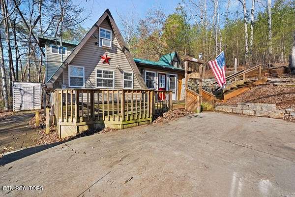 3.34 Acres of Residential Land with Home for Sale in Maryville, Tennessee