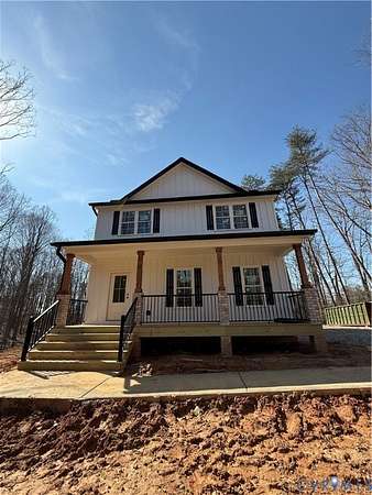 2.35 Acres of Land with Home for Sale in Louisa, Virginia
