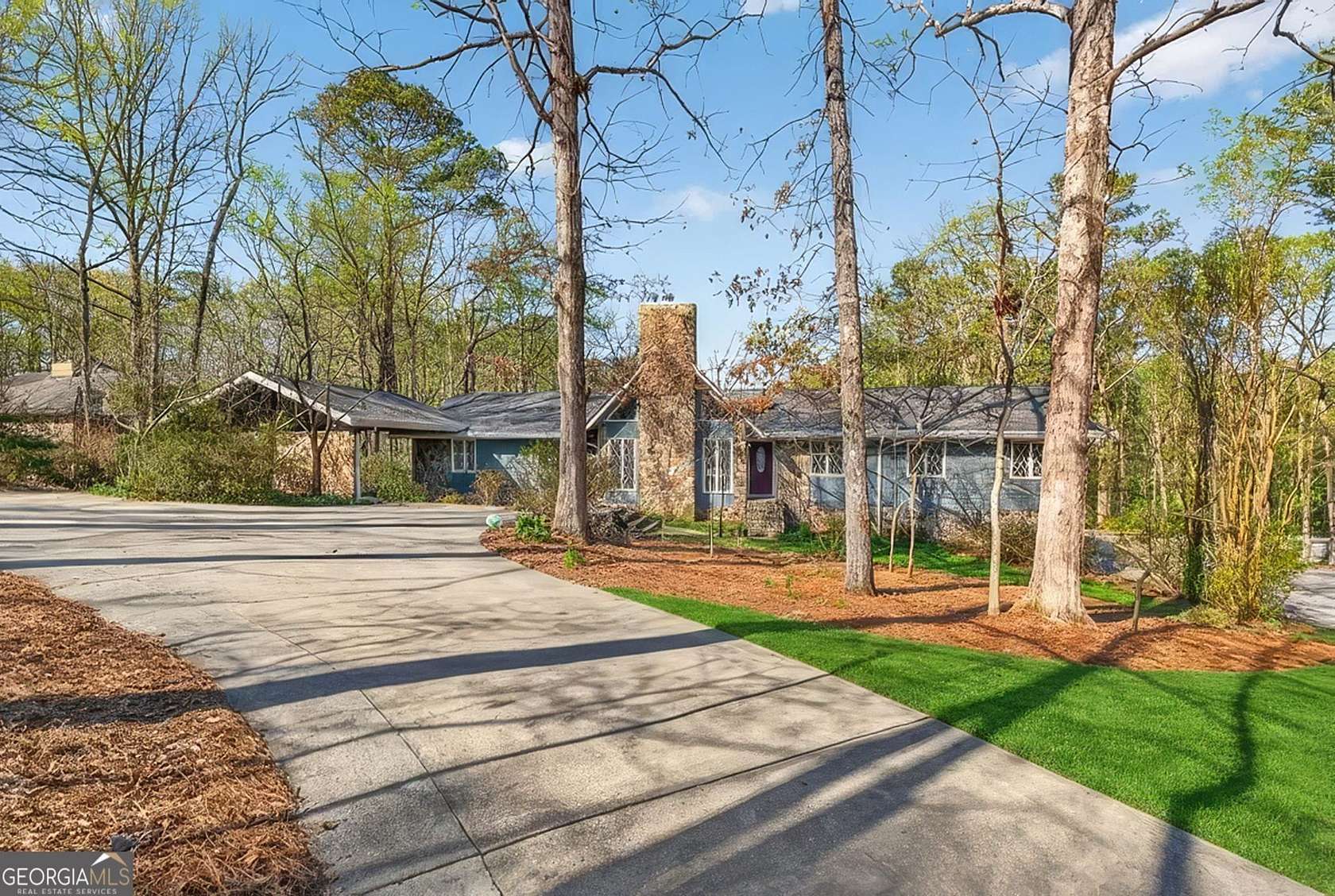 2.7 Acres of Land with Home for Sale in Fayetteville, Georgia