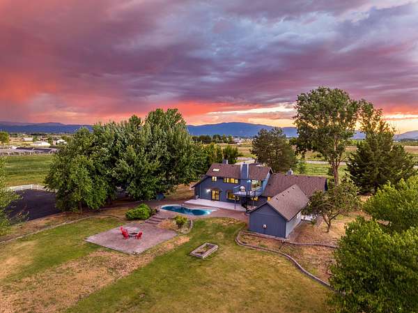 41.8 Acres of Agricultural Land with Home for Sale in Central Point, Oregon