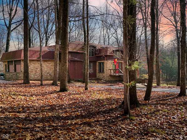 8.49 Acres of Residential Land with Home for Sale in Columbus, Indiana