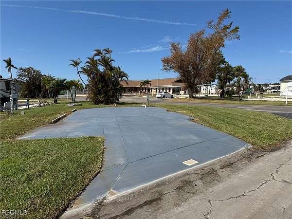 0.06 Acres of Land for Sale in Fort Myers, Florida