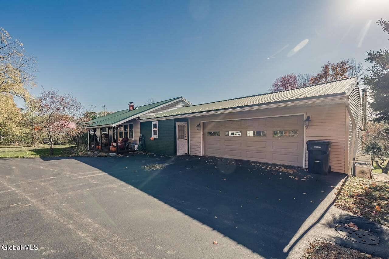 12.5 Acres of Recreational Land with Home for Sale in Fort Johnson, New York