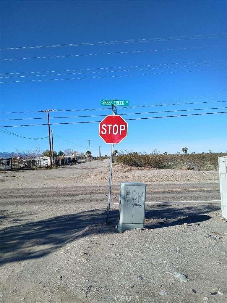 40 Acres of Land for Sale in Phelan, California