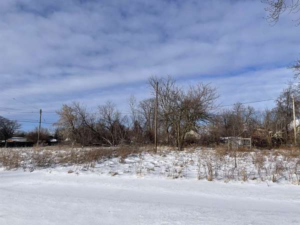 0.13 Acres of Residential Land for Sale in Saginaw, Michigan