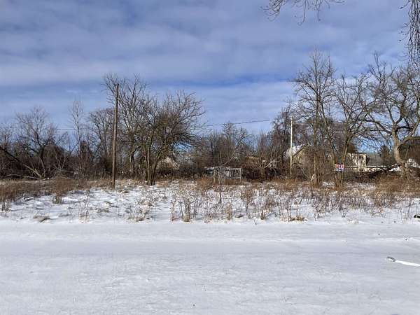 0.31 Acres of Residential Land for Sale in Saginaw, Michigan