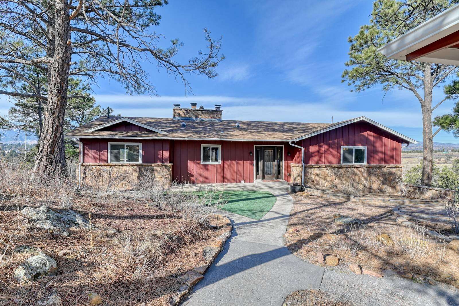 2.67 Acres of Residential Land with Home for Sale in Colorado Springs, Colorado