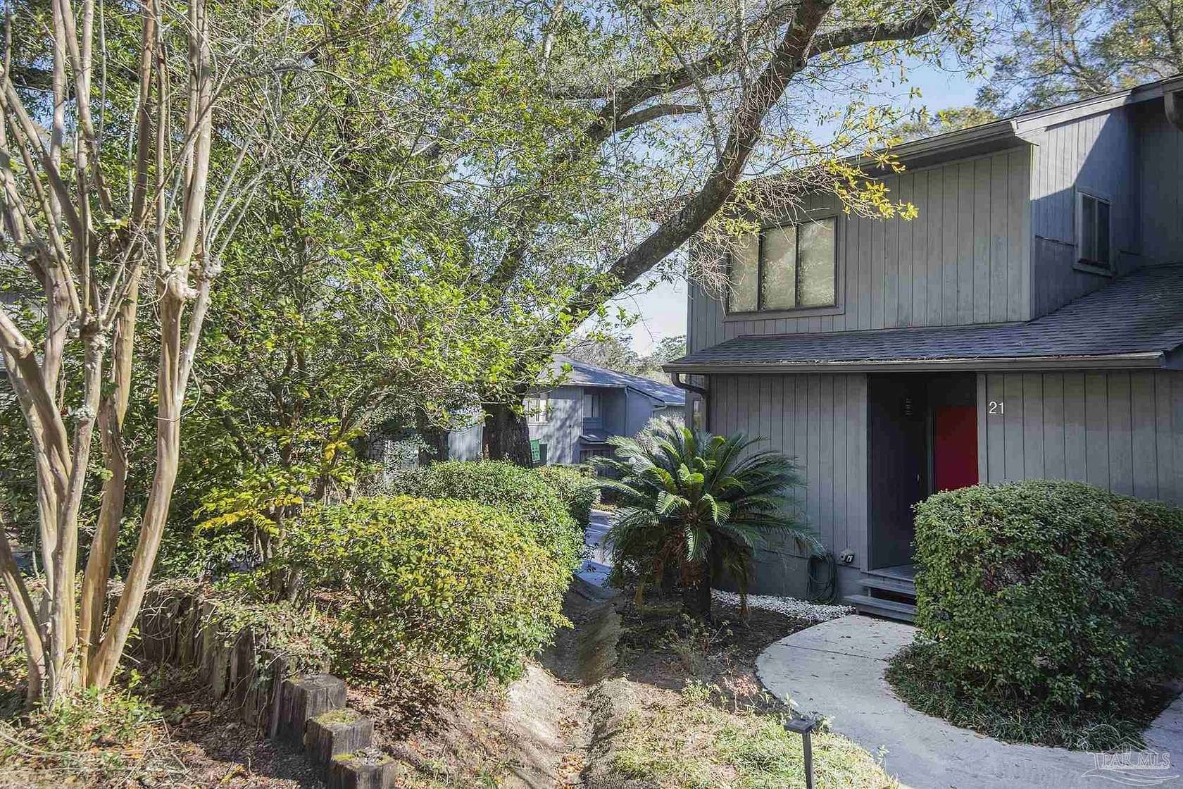 4 Acres of Residential Land with Home for Sale in Pensacola, Florida