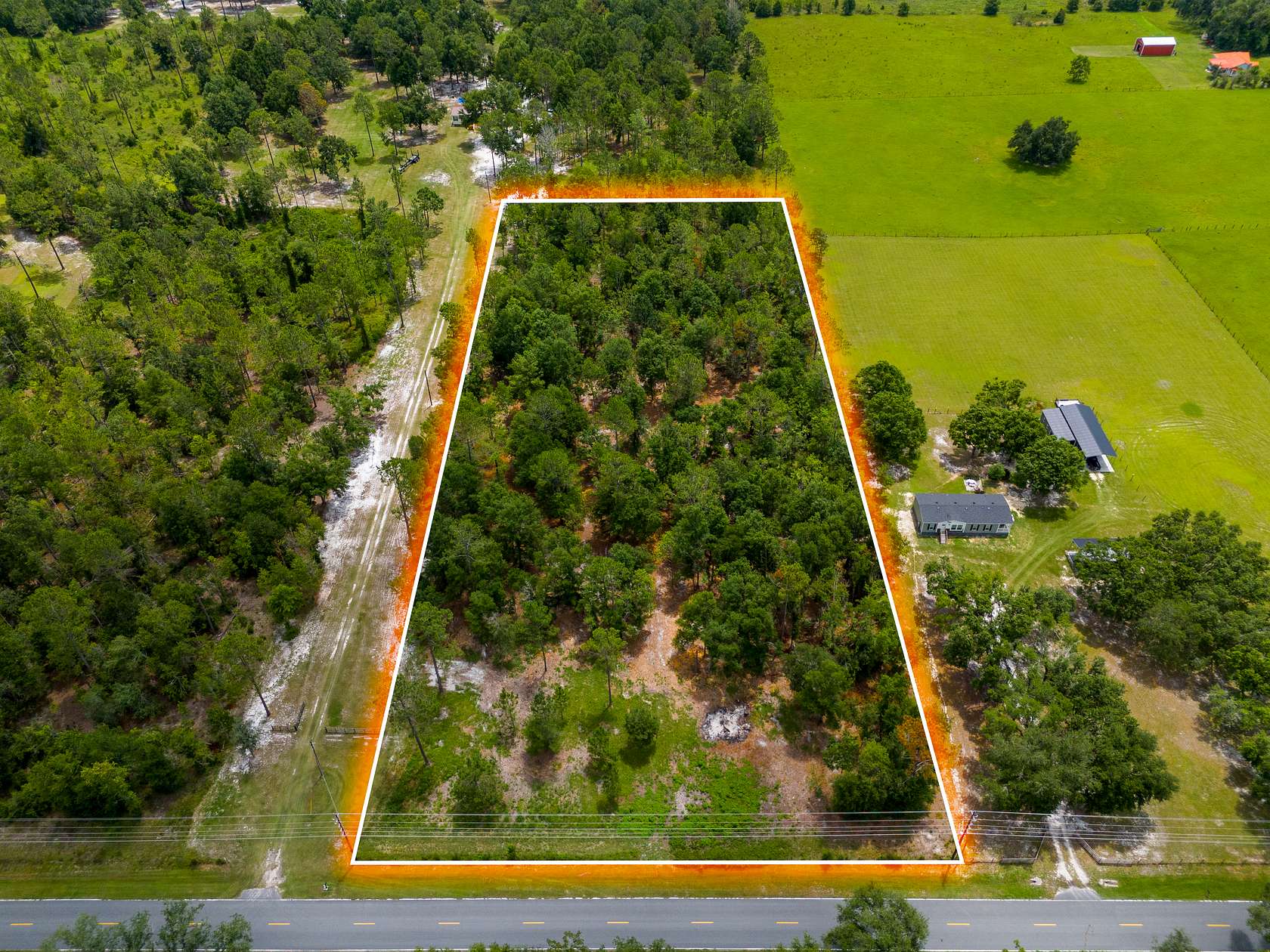 5 Acres of Agricultural Land for Sale in Live Oak, Florida