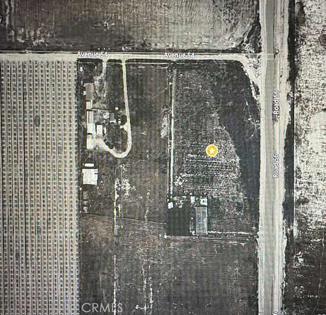 5 Acres of Land for Sale in Tulare, California