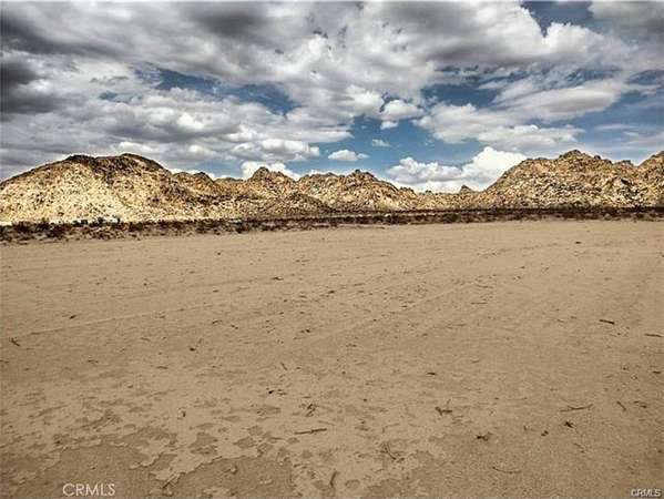 20 Acres of Land for Sale in Lucerne Valley, California