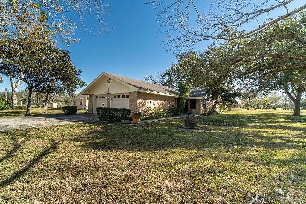 5 Acres of Residential Land with Home for Sale in Harlingen, Texas