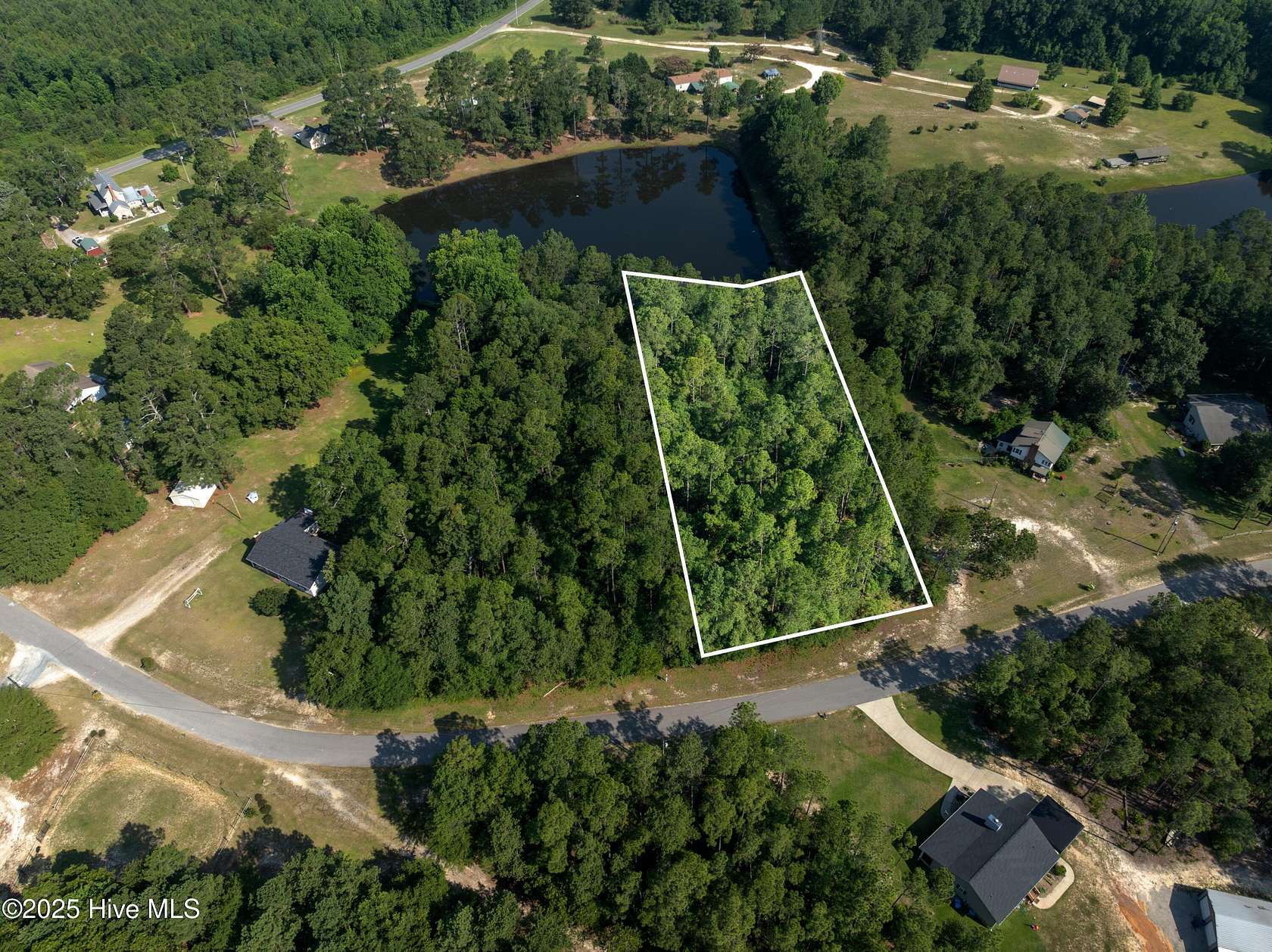 1 Acre of Residential Land for Sale in Ellerbe, North Carolina