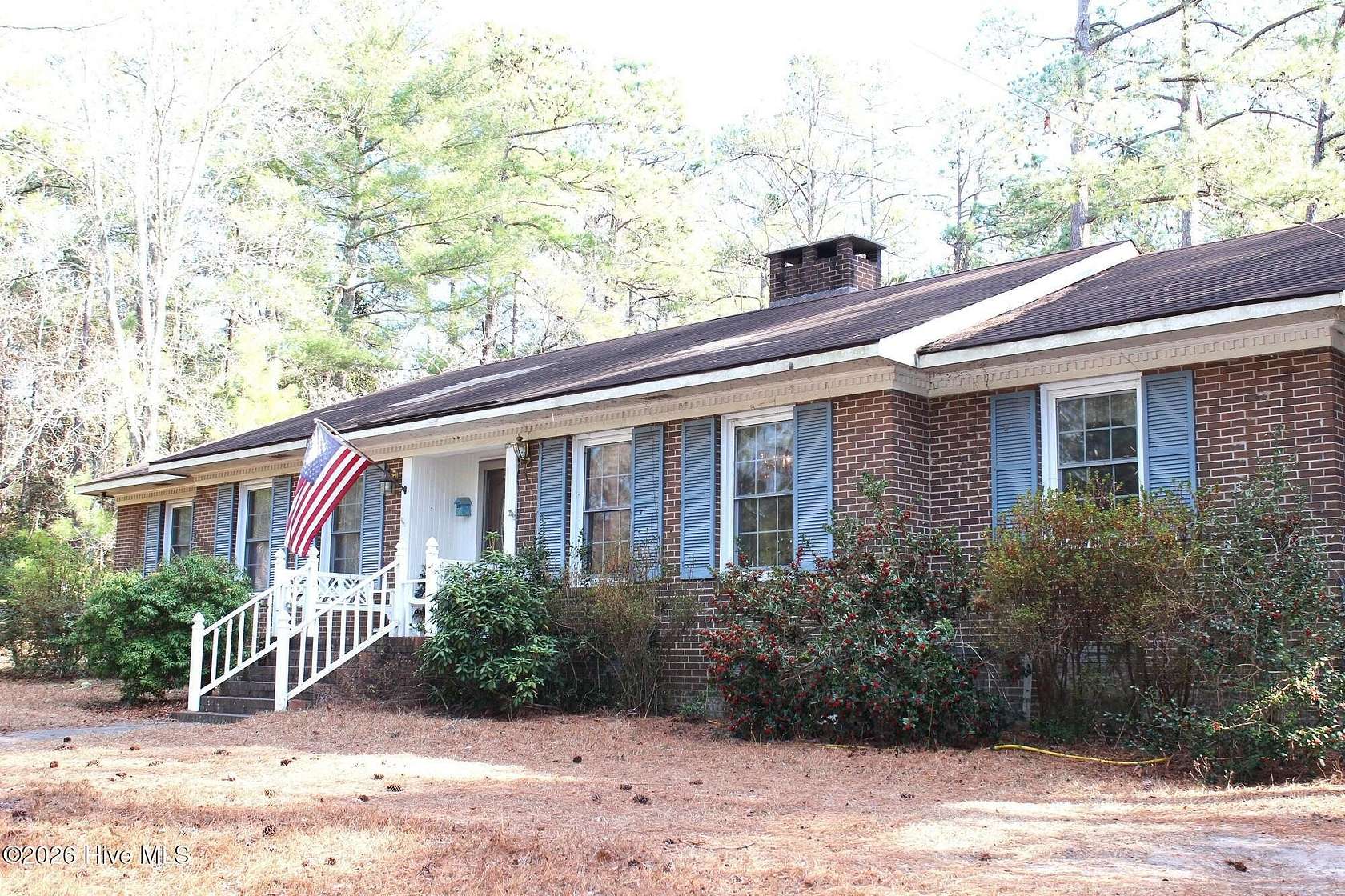 2.38 Acres of Residential Land with Home for Sale in Southern Pines, North Carolina