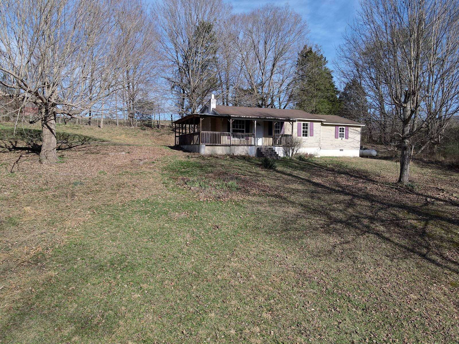 1.7 Acres of Residential Land with Home for Auction in Albany, Kentucky