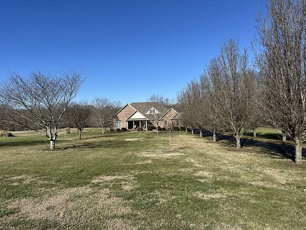 3.42 Acres of Residential Land with Home for Sale in Columbia, Tennessee