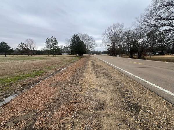 2.38 Acres of Mixed-Use Land for Sale in Grenada, Mississippi