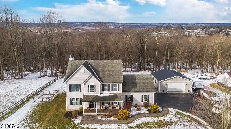 2.52 Acres of Residential Land with Home for Sale in Wantage Township, New Jersey