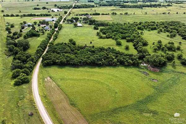 4.69 Acres of Residential Land for Sale in Abilene, Kansas