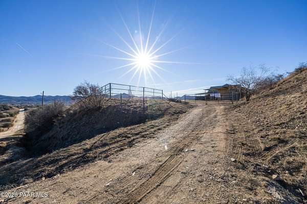 1 Acre of Residential Land for Sale in Dewey-Humboldt, Arizona
