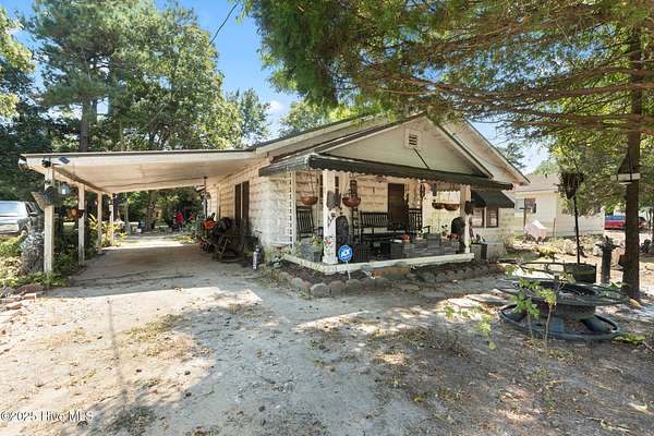 2.45 Acres of Improved Mixed-Use Land for Sale in Laurinburg, North Carolina