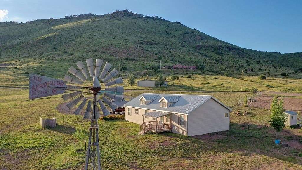 5 Acres of Residential Land with Home for Sale in Fort Davis, Texas