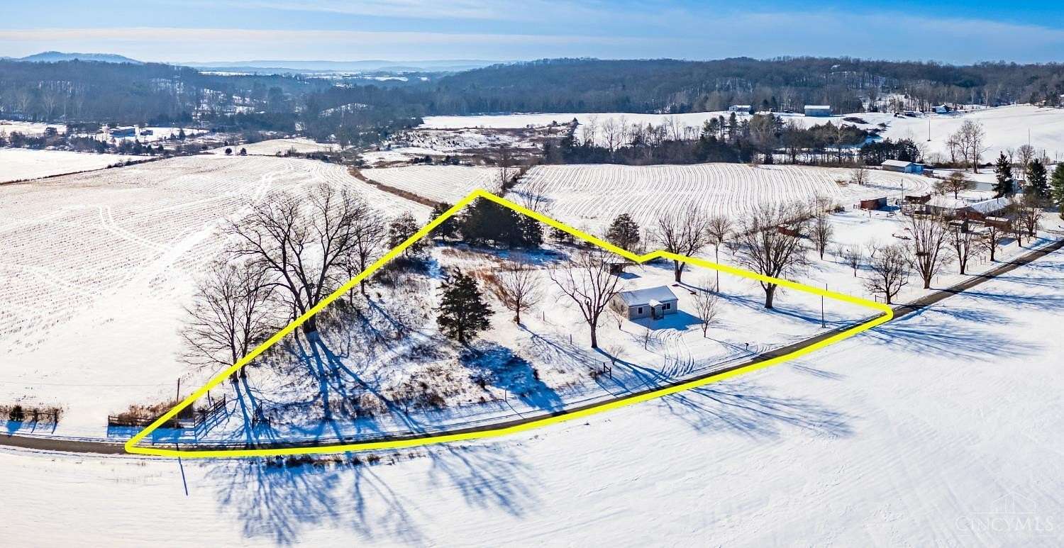 2 Acres of Residential Land with Home for Sale in Peebles, Ohio