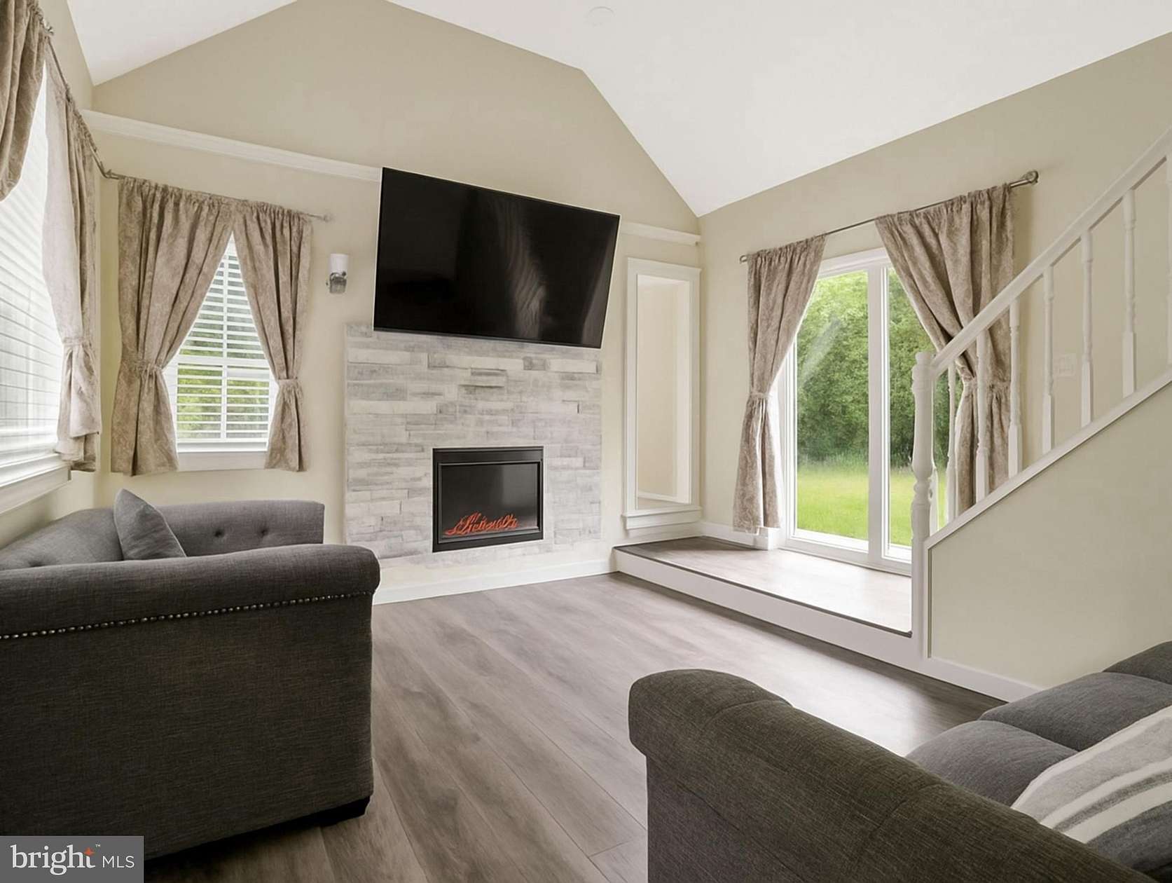 6.59 Acres of Residential Land with Home for Sale in Bryans Road, Maryland