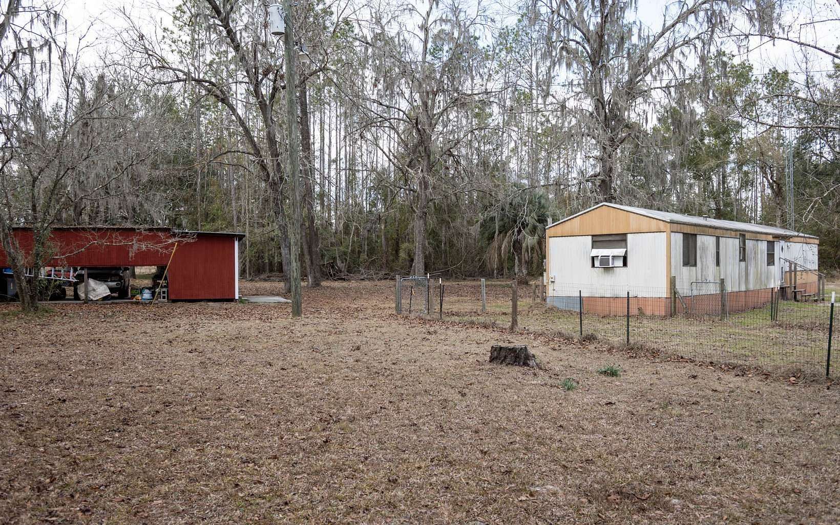 2.2 Acres of Land with Home for Sale in Live Oak, Florida