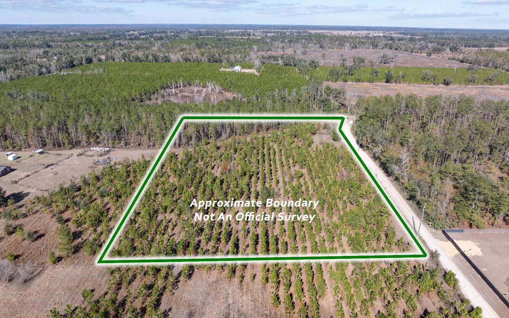 6.5 Acres of Residential Land for Sale in Live Oak, Florida