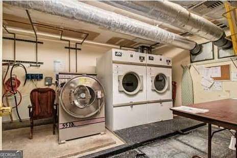 2 Acres of Commercial Land for Sale in Alpharetta, Georgia