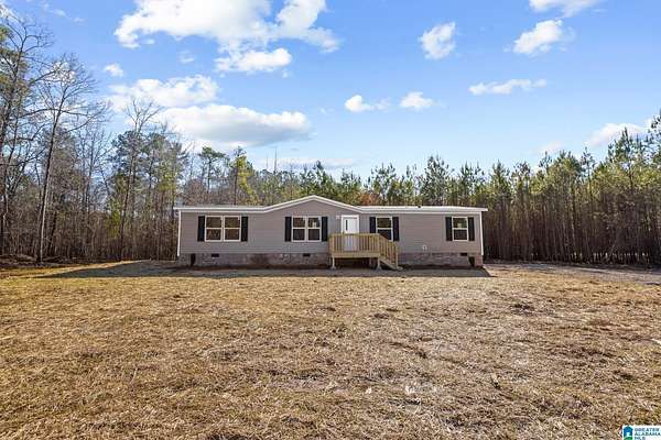 10 Acres of Residential Land with Home for Sale in Talladega, Alabama