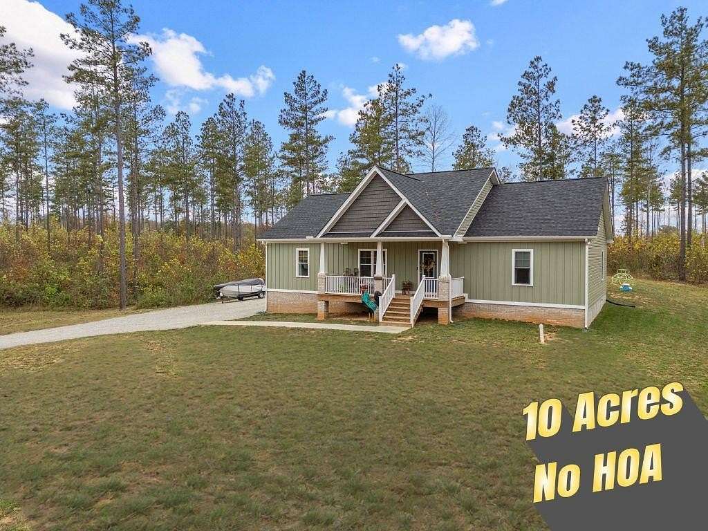 10 Acres of Land with Home for Sale in Powhatan, Virginia