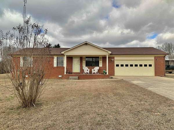 2.78 Acres of Residential Land with Home for Sale in Florence, Alabama