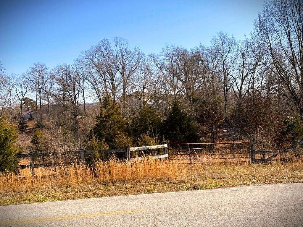 2.57 Acres of Residential Land for Sale in Cookeville, Tennessee