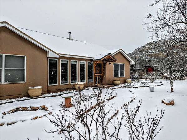 2.62 Acres of Residential Land with Home for Sale in Santa Fe, New Mexico