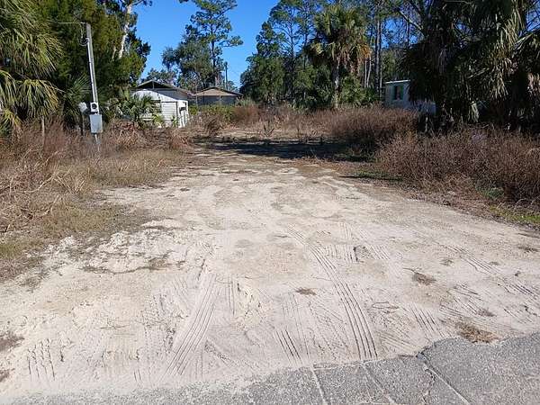 0.12 Acres of Land for Sale in Old Town, Florida