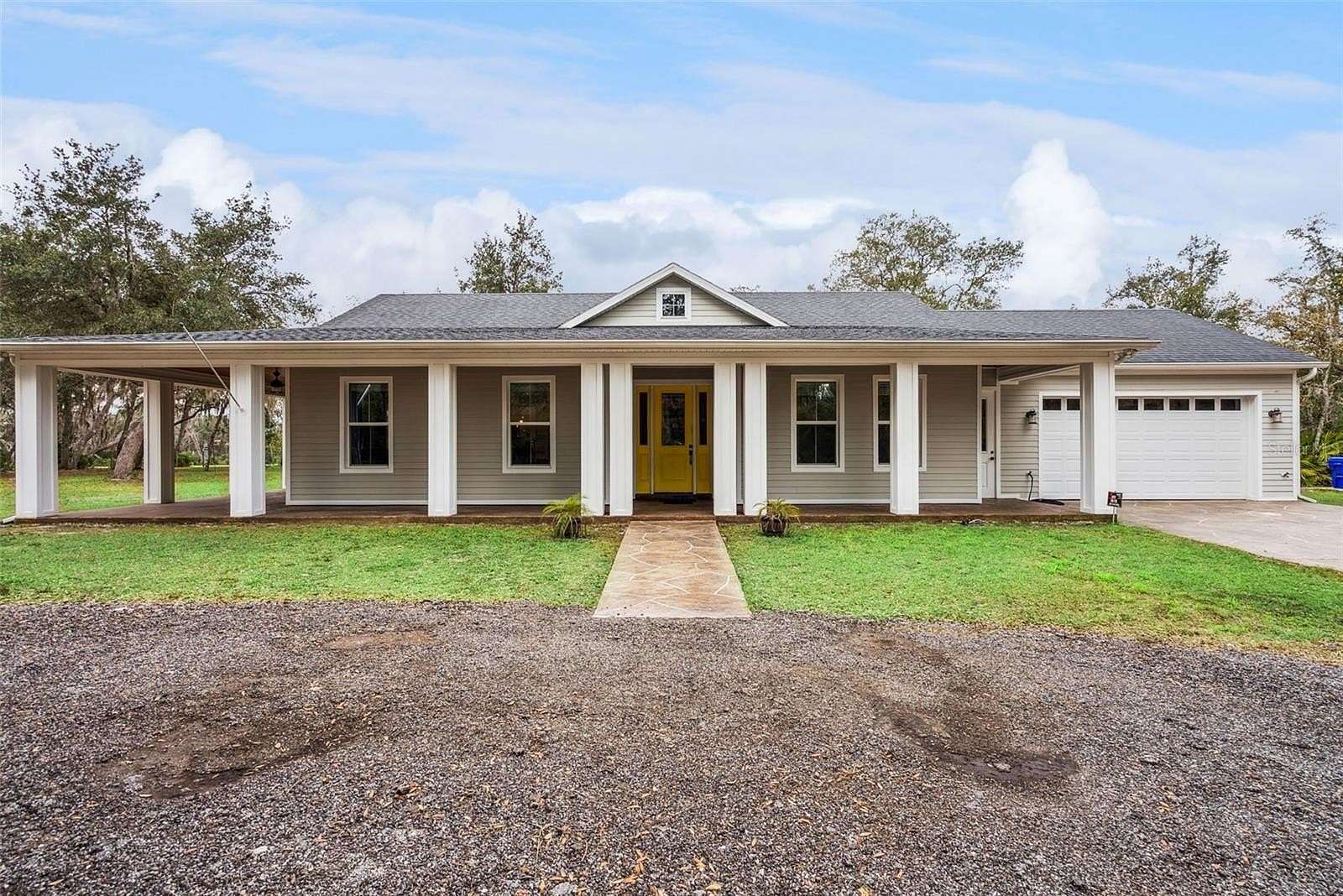 10 Acres of Land with Home for Sale in Deltona, Florida